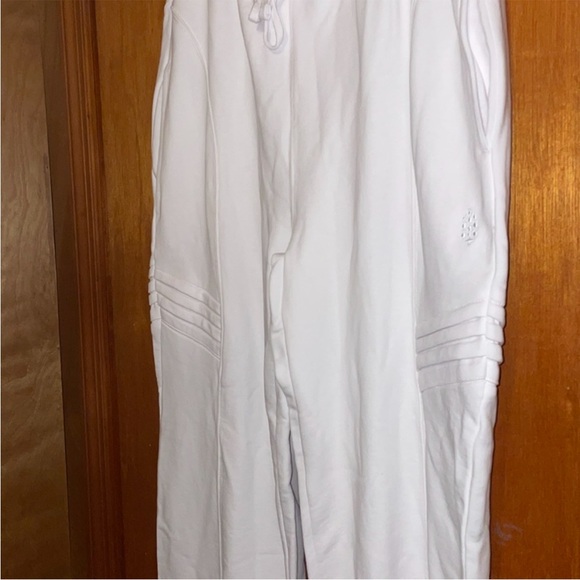 •FREE PEOPLE MOVEMENT•NWT WHITE DRAWSTRING WAISTBAND WIDE LEG JOGGER SIZE LARGE - Picture 6 of 10